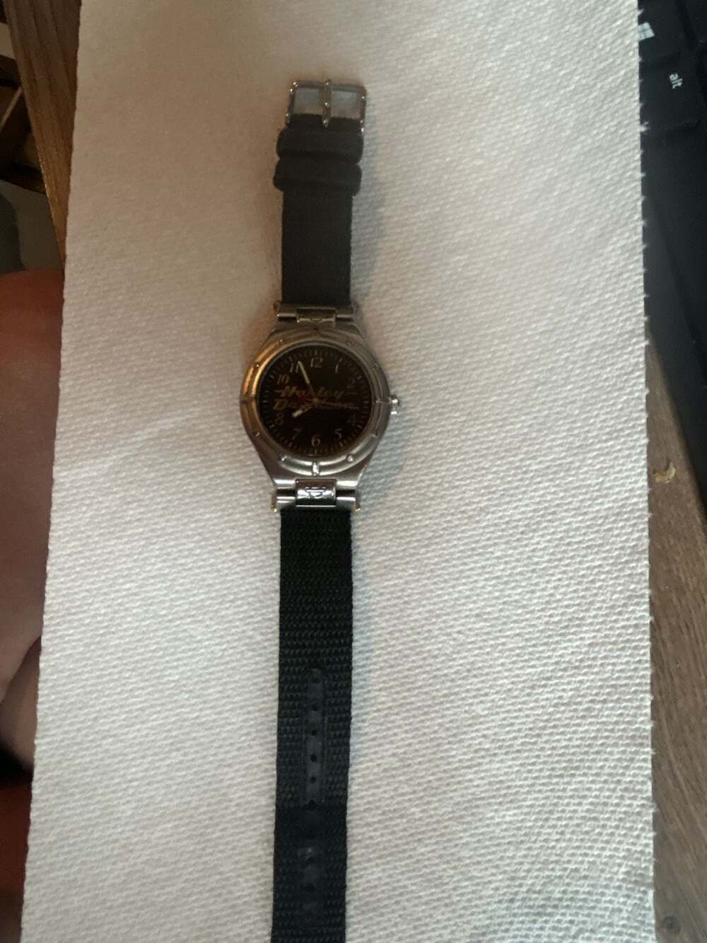 Harley-Davidson Logo Quartz Wrist Watch with Black Nylon Strap